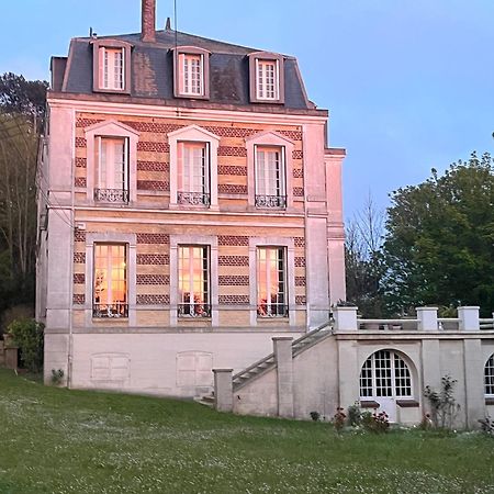 Suite Avec Grande Terrasse Et Parc - Gite Classe 4 Etoiles Étretat Kültér fotó